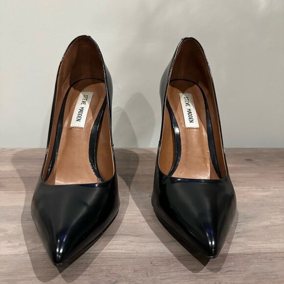 Steve Madden Proto Pointed Heels - Picture 2 of 4